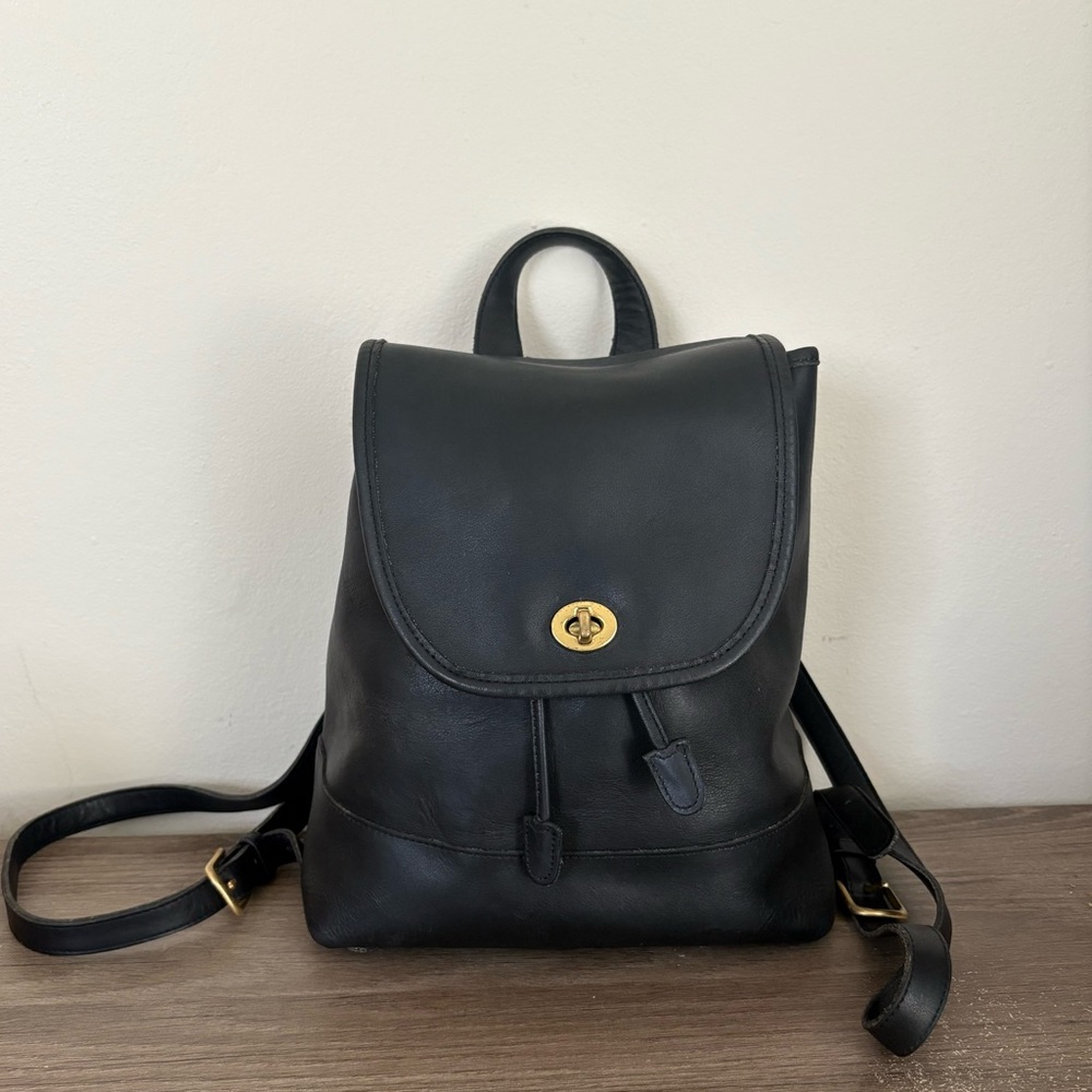 SOLD Vintage Black Coach Daypack Large Size! #9791